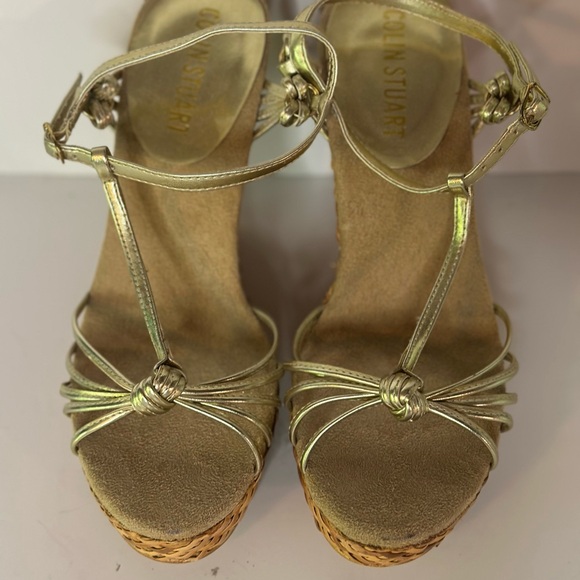 Colin Stuart - strappy, gold wedge sandal - Picture 3 of 3